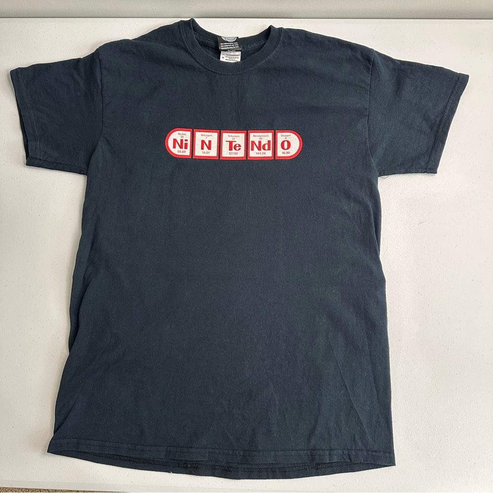 Nintendo Men's Black T-Shirt